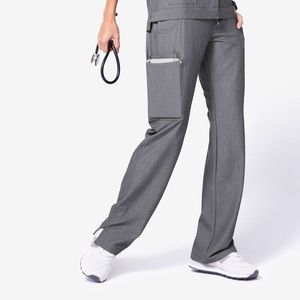 Figs Cade Light grey “Cement” Cargo Scrub Pants